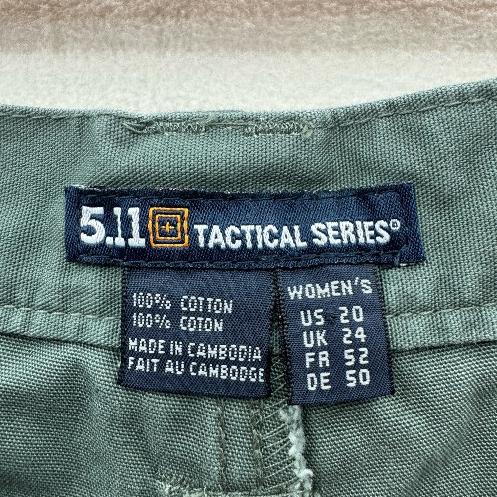 5.11 Tactical Women's 20 Green Tactical Shorts - Picture 10 of 10